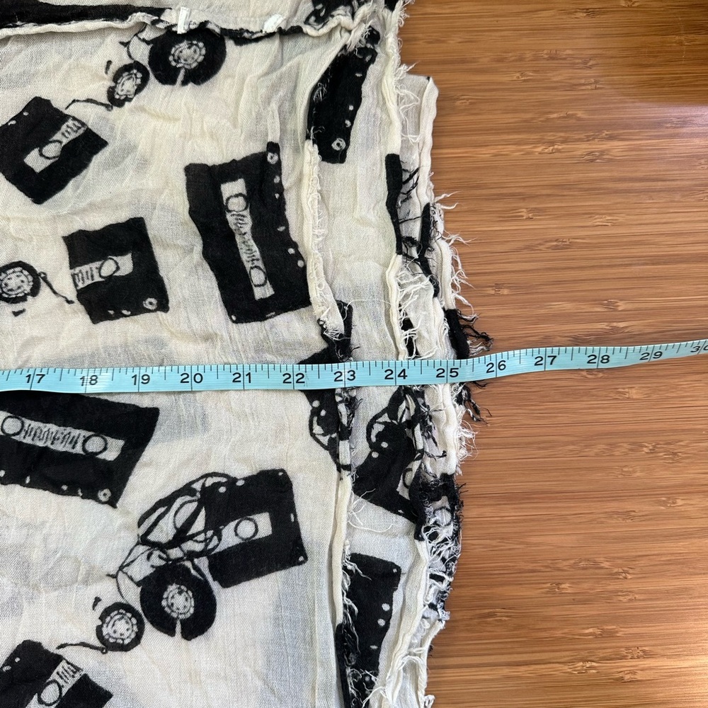 Infinity Scarf Cassette Tape Pattern - Picture 2 of 3